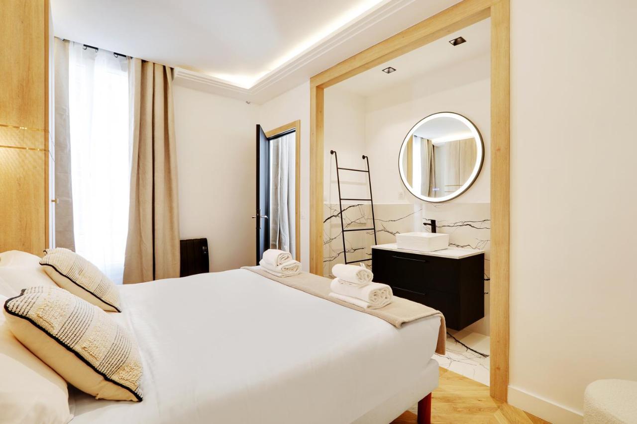 Off Majesti Upper Marais Apartment- Rue Du Faubourg Saint-Martin Paris Luaran gambar