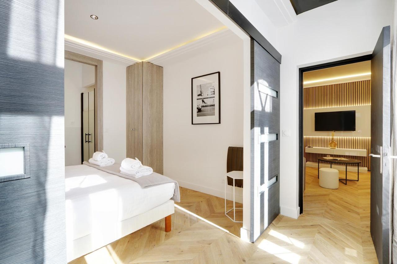 Off Majesti Upper Marais Apartment- Rue Du Faubourg Saint-Martin Paris Luaran gambar